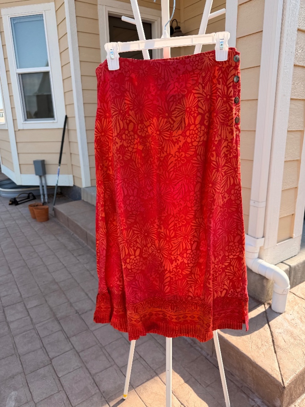 Vintage 90s Nomadic Traders Rayon Batik Floral Midi Skirt Red Orange